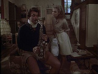 Magnum (Tom Selleck) & Marsha McKenzie (Katherine Cannon)